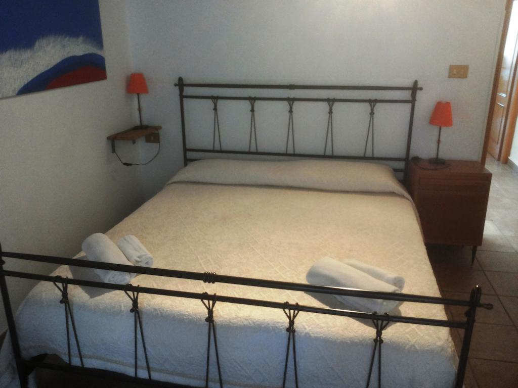 Mamajuana Hotel Алгеро Стая снимка